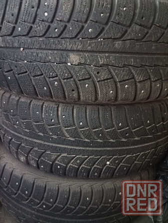 Комплект зимней резины 195/60 R15 Макеевка - изображение 1