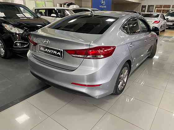 Hyundai Elantra 2017г. Макеевка