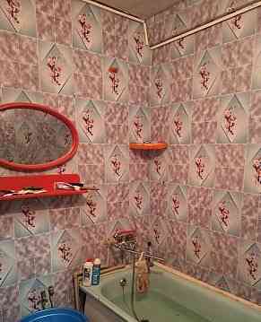 Продам 2-к квартиру на Бажанова Макеевка