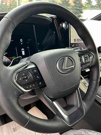 Lexus LM Донецк
