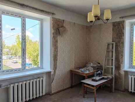 Продам 1-к кв. Крытый рынок. Док.готовы. Донецк