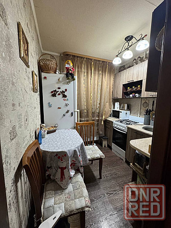 1 комнатную, Текстильщик, 19 шахта Донецк - изображение 1