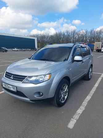 Mitsubishi Outlander XL 3.0 V6 Макеевка