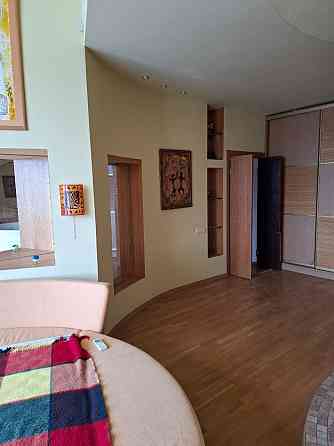 Продам 3х ком. квартиру 6/6, 140 м2.Куйбышевский район. Соловьяненко. Донецк
