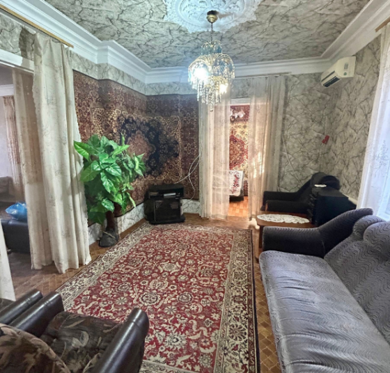 Продам Дом в Центре Макеевки Макеевка