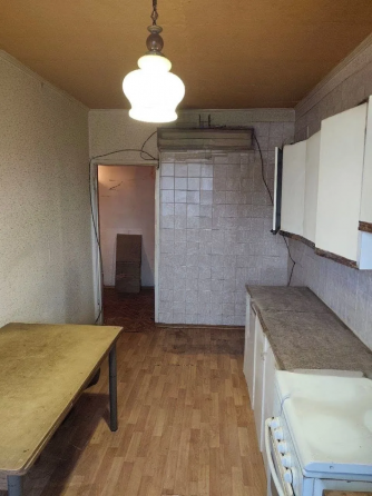 Продам 3-х Комнатную квартиру Донецк