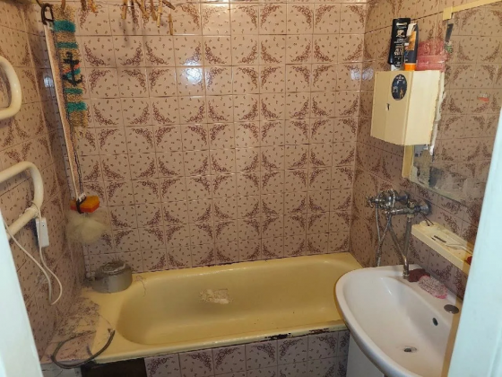 Продам 3-х Комнатную квартиру Донецк