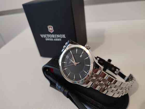 Швейцарские часы Victorinox. Иловайск