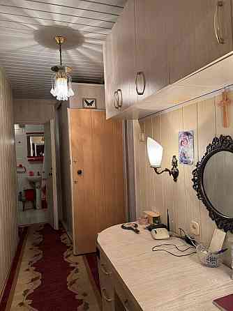 Продам 2-комнатную квартиру в Калининском р-оне. Донецк