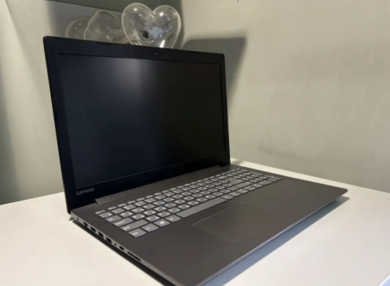 Lenovo 330-15 (core i5-7200,6gb,1000gb,GeForce920mx-2gb)-гарантия год Донецк