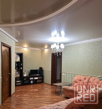 Продам 3-к в самом Центре Макеевки, м-н Центральный Макеевка - изображение 1