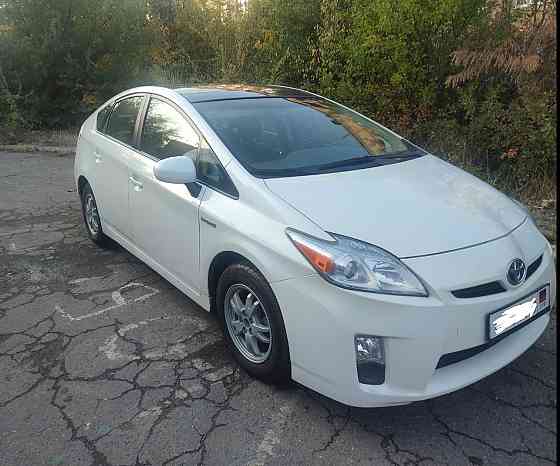 Toyota Prius Макеевка