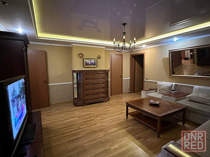 Аренда KomFort + 2х Ком Квартира в Жилом Комплексе Макеевка/Уварова - Вода Круглосуточно - Wi Fi! Макеевка - изображение 2