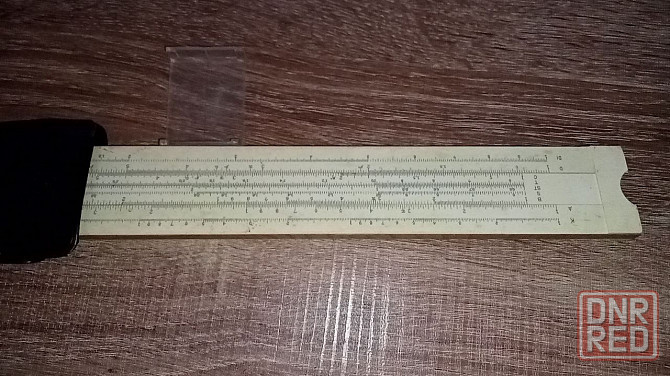 Карандаши чертёж,готовальни 3шт нов,доска чертёжная ссср100*75*25с линейкой,линейка логарифмическая Донецк - изображение 6