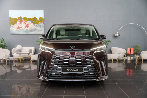 Lexus LM 350H Донецк