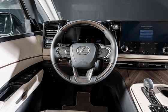 Lexus LM 350H Донецк