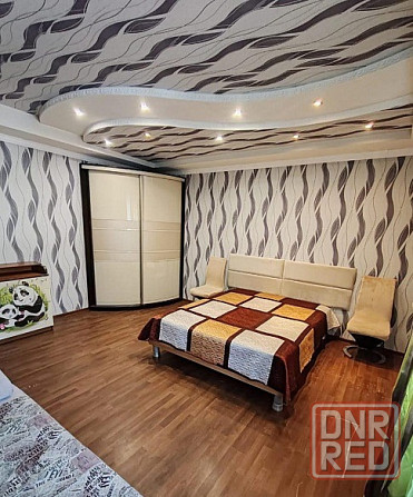 Продам 3-к в Центре Макеевки. Евроремонт Макеевка - изображение 1