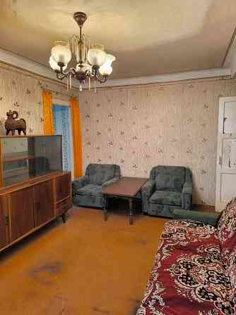 Срочно продам квартиру Донецк