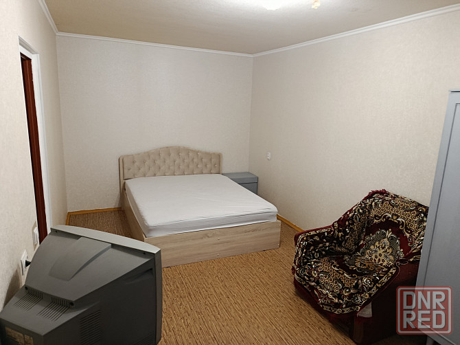 Посуточно 2к кв. с горячей и холодной водой круглосуточно на Текстильщике, Кировский район Донецка Донецк - изображение 2