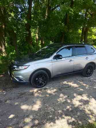 Mitsubishi outlander Макеевка