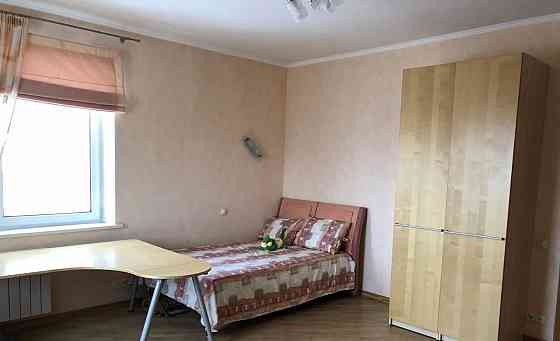 Двухкомнатная квартира Район: центрально-городской , Ул. московская Площадь квартиры: 73м² Макеевка