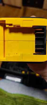 Дрель-шуруповёрт DeWALT DCD777D2T Макеевка