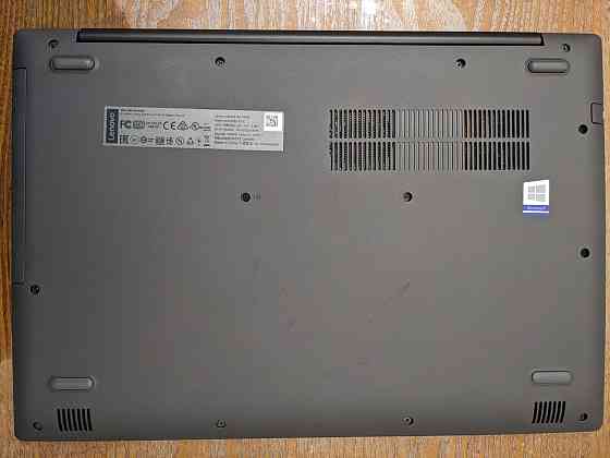 Lenovo 330-15IKB (Pentium Gold 4415U, MX110, 12Gb DDR4, SSD 512Gb, Type C) Макеевка