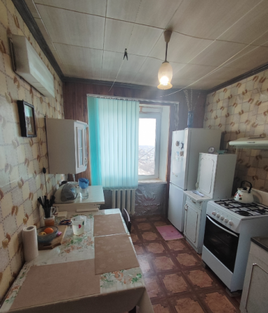 Продам 2-к на Бажанова, Руднева Макеевка