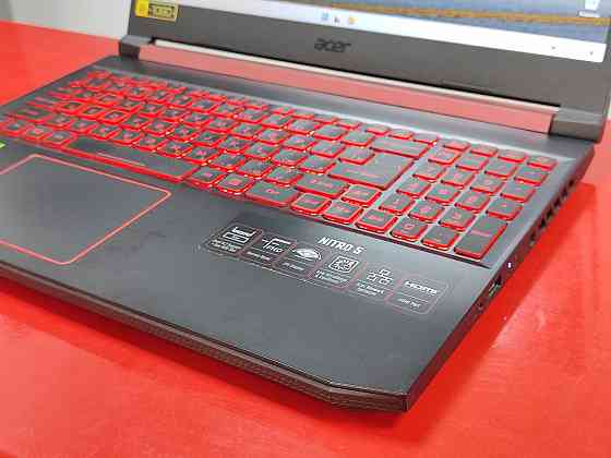 Игровой ACER Nitro 5 в отличном состоянии, 15.6 FHD/Intel i5 8потоков/8Gb DDR4/512Gb SSD/GTX1050 3Gb Донецк