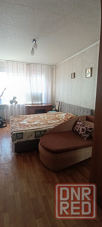 Продам 3-х комнатную квартиру в Калининском районе, проспект Ильича. Две спальни, гостиная! Донецк - изображение 1