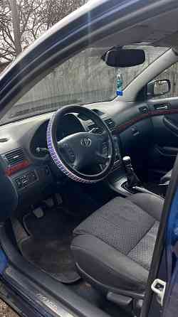 Продам Toyota Avensis Донецк