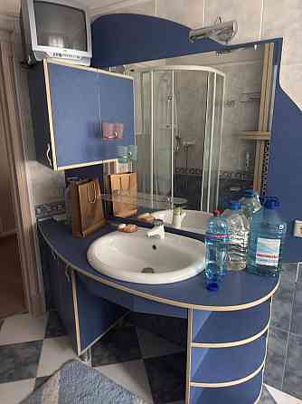 продам 2 х комн квартиру Донецк сити Донецк