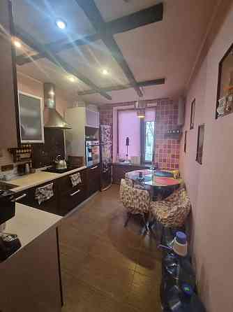 Продам 3ю квартиру в центре Макеевки,ул.Ленина Макеевка