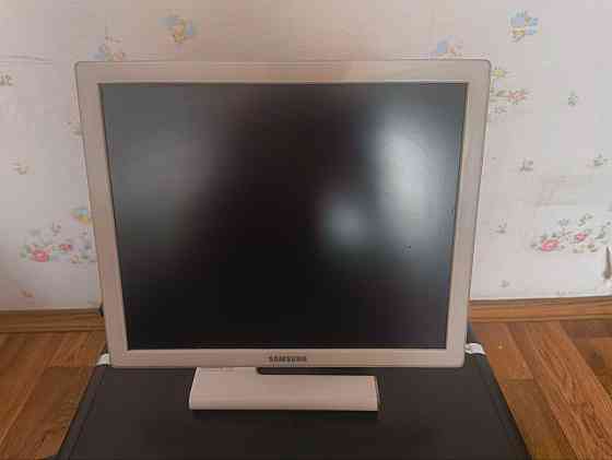 Samsung SyncMaster 971P , 75 Гц, Донецк