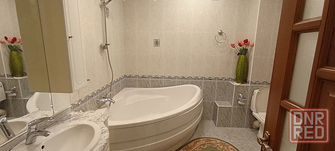Продажа 2-х комнатной квартиры в самом центре Донецка бульвар Пушкина. Донецк - изображение 4