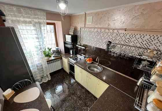 продам 2х комн.квартиру Донецк калининский р-н Донецк