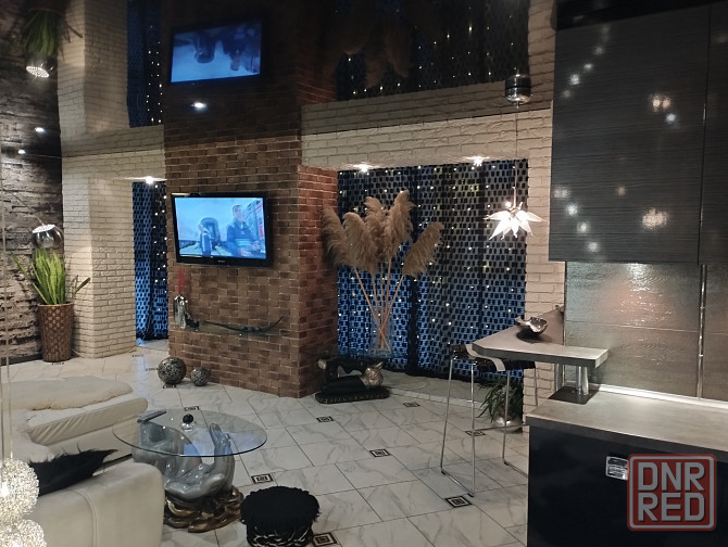 Продам: Шикарную квартиру - 64 кв.м., в центре Донецка, пл.Ленина Донецк - изображение 1