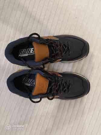 Продам новые кроссовки New Balance 574 Донецк