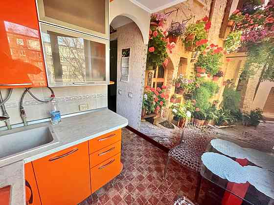 Продажа 3-комнатной квартиры в г. Мариуполь. Пр. Нахимова! Мариуполь