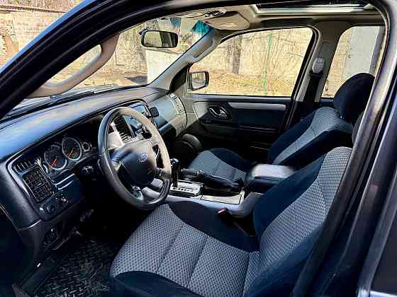 ford escape at 4wd 2009 г Макеевка