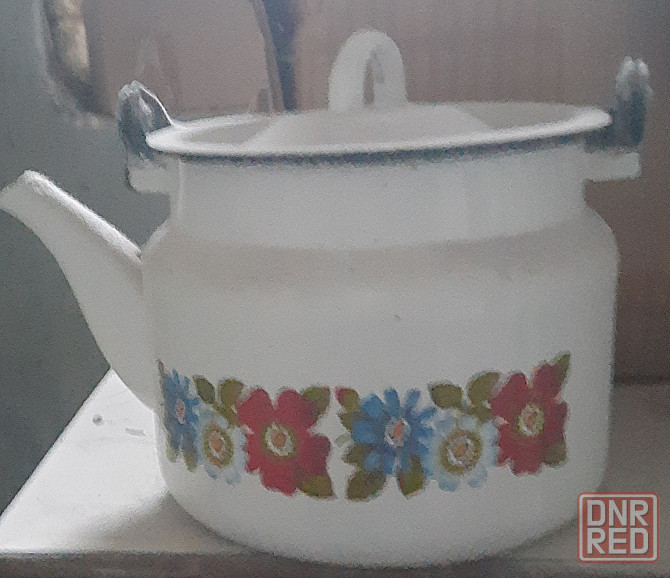 Продам эмалированный чайник Макеевка - изображение 1