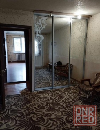 Продажа 2 комн. квартиры, кв-л Шахтерский Макеевка - изображение 1