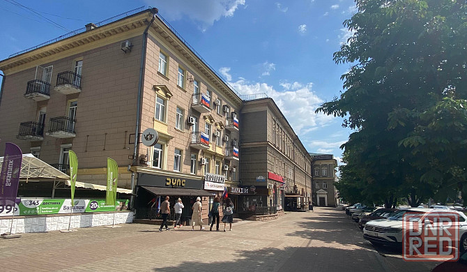 офис в самом центре города, ул.Артема Донецк - изображение 2