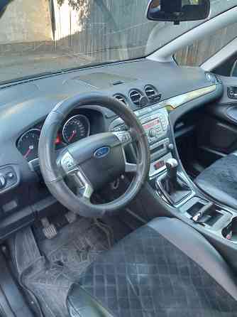 Продам Ford S max Макеевка