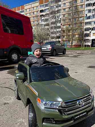 Заказывай Здесь! Детский электромобиль TOYOTA LAND CRUISER Херсон