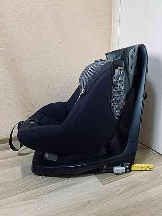 Поворотное Автокресло Maxi-Cosi Axissfix с 4 мес.до4 лет Isofix I-Size Херсон