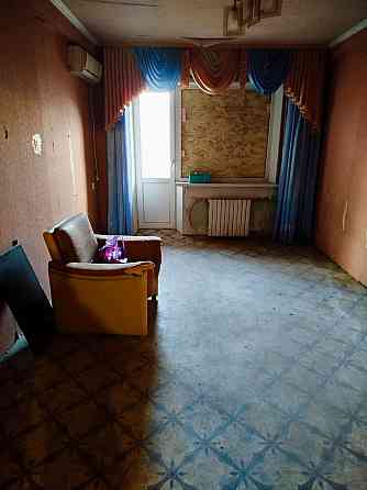 Продам отличную 2 к.кв в теплом киричном доме Лузина 6 Рынок Октябрьский Донецк