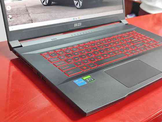 Игровой ноутбук 17,3 дюйма Msi Katana в состоянии нового 6 ядер i5-11400H/озу 16Гб/ssd512Gb/Rtx3050 Донецк