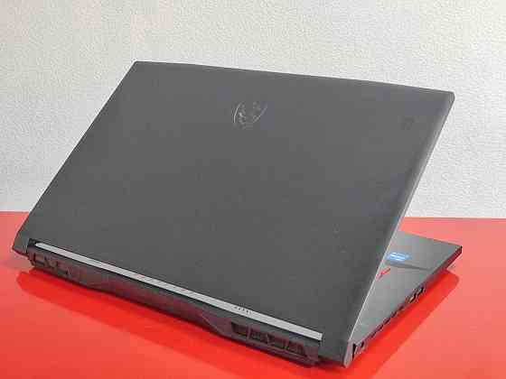 Игровой ноутбук 17,3 дюйма Msi Katana в состоянии нового 6 ядер i5-11400H/озу 16Гб/ssd512Gb/Rtx3050 Донецк