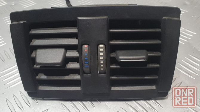 Дефлектор воздушный BMW F30 F80 2012 926535001 разборка Херсон - изображение 1
